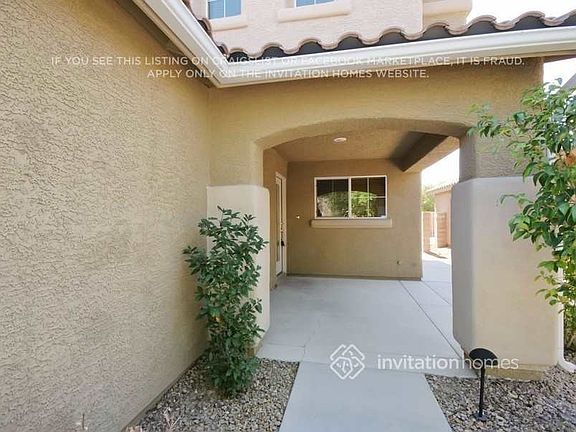 3rd image of 2621 Cedar Bird Dr