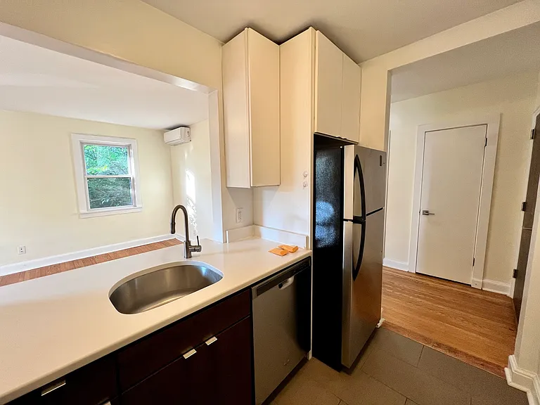 4564 Macarthur Blvd NW #201 — Photo 3