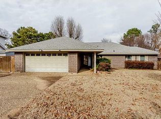 412 Robin Ln, Van Buren, AR 72956