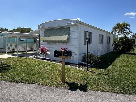 2nd image of 217 W Bill Allen Cir
