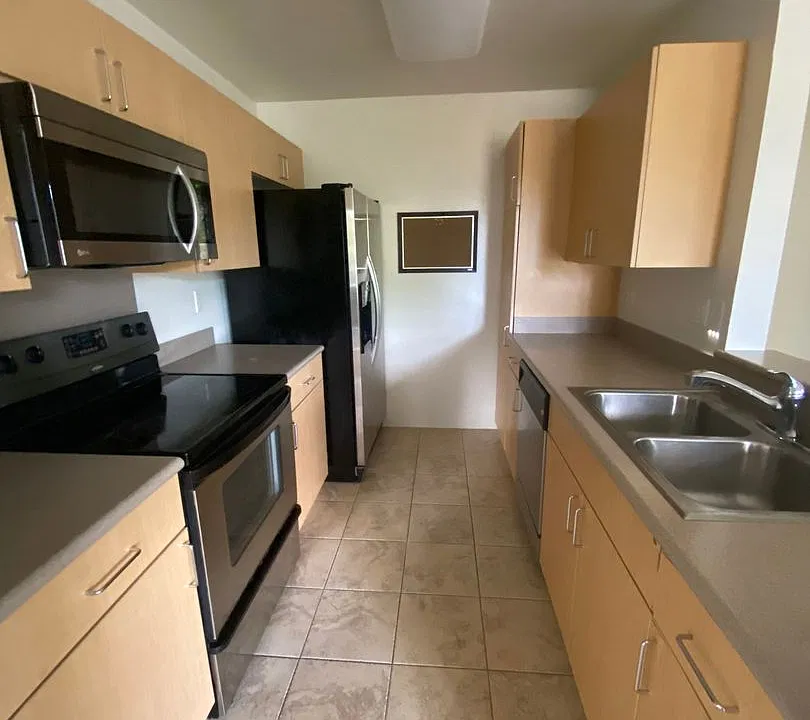 95-988 Ukuwai St #608