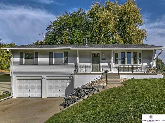 2nd image of 9704 Yates St