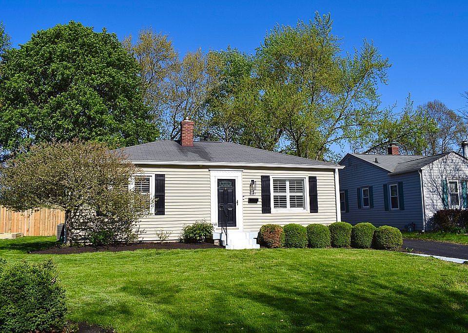 1st image of 5217 Kingsley Dr