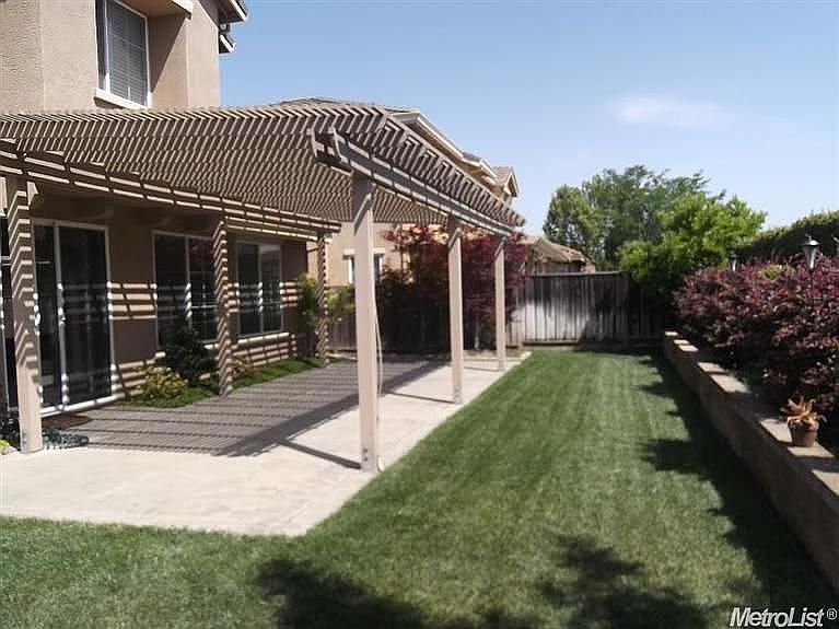 2nd image of 10224 Jennifer Ln