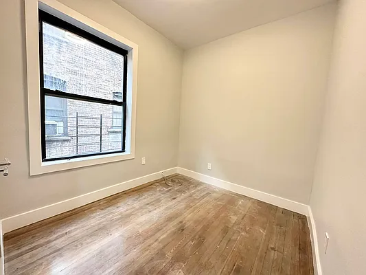 Rented by Bruma Realty LLC | media 22