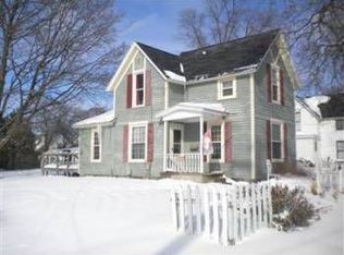 621 Pearl St, Belding, MI 48809