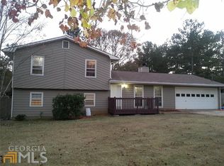 292 Cypress Cir, Carrollton, GA 30116