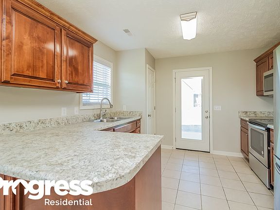 5th image of 3037 Mesquite Dr