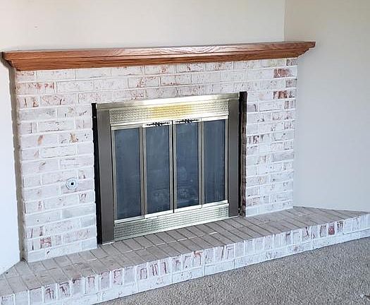 5th image of 1471 Longwood Dr #1471