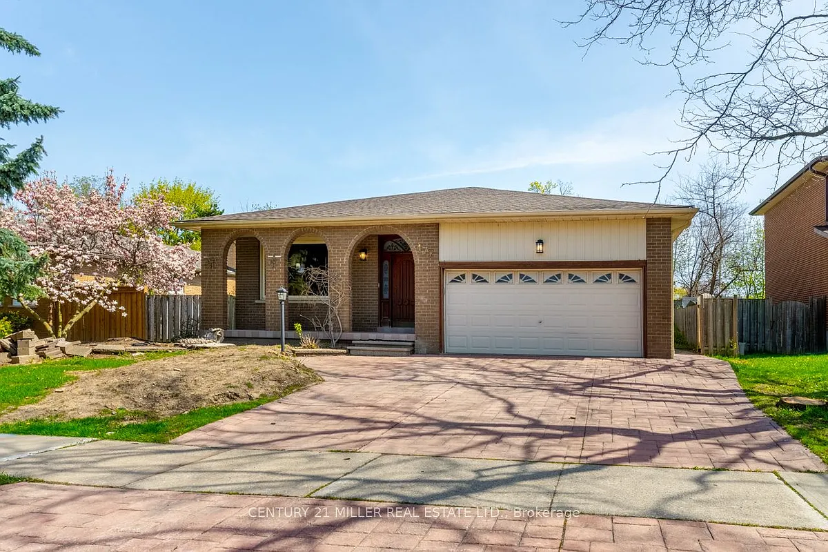 Building Photo - 477 Valleyview Cres #A