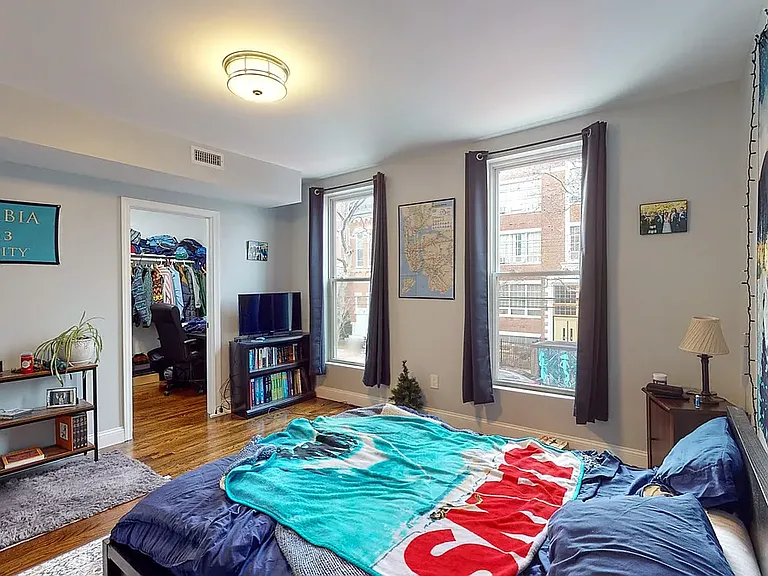 797 State St #2 — Photo 11