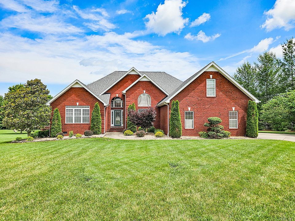 1st image of 102 Stowers Ln