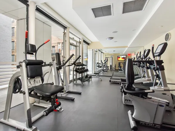 70 West 45th Street image 9 of 11