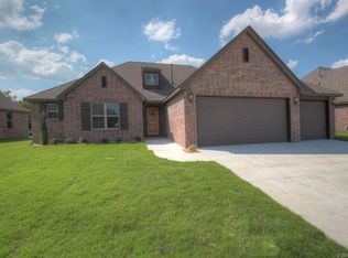 6904 N 120th Ave E, Owasso, OK 74055