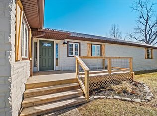 609 Sands Rd, Cave Springs, AR 72718