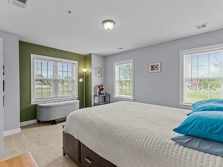 1016 Thoroughgood Way #201 — Photo 20