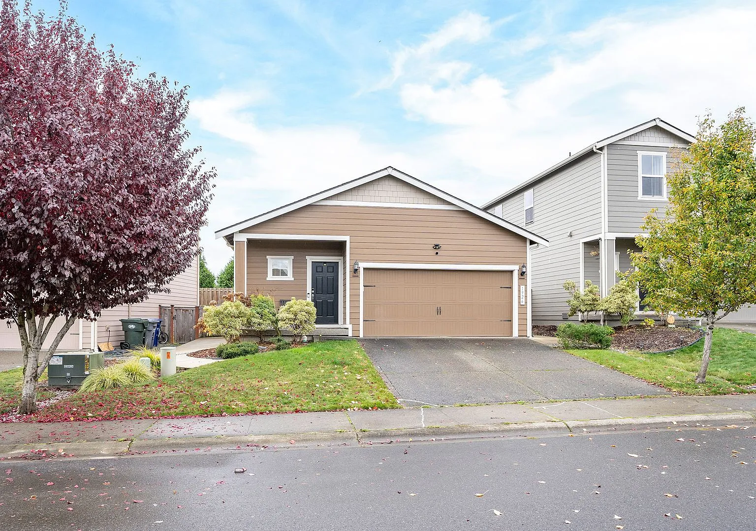 Welcome to Ridgeview Estates Spacious Home with a Fenced Yard! — Photo 1