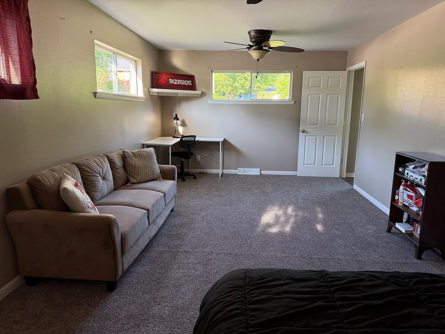 4 bed, 1698 sqft, $2,380 — Photo 4
