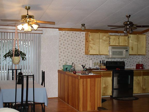 4th image of 1448 Narcissus Ct NW