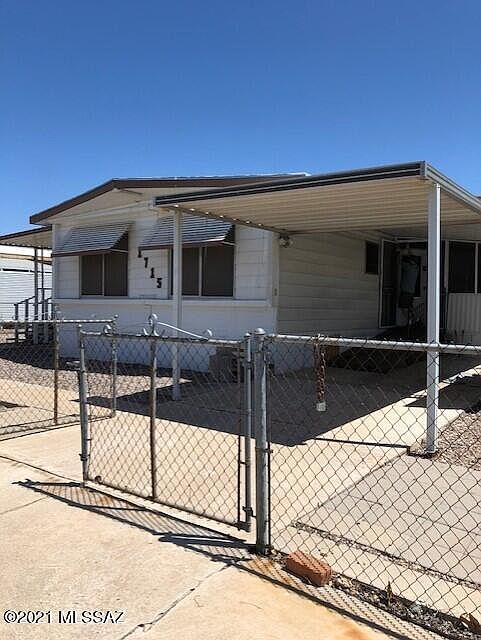 1st image of 1715 W Reina Cir