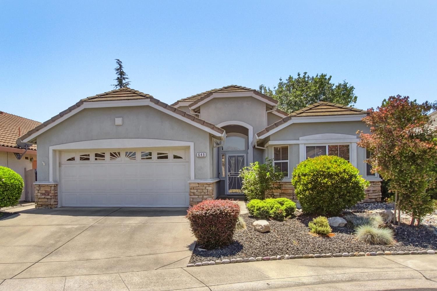 【匿名配送】HOUSES AND GARDENS IN CALIFORNIA 11887 Lucile St, Los Angeles, CA 90230 | Zillow