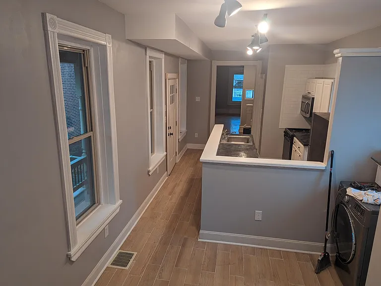 248 Beech St — Photo 23