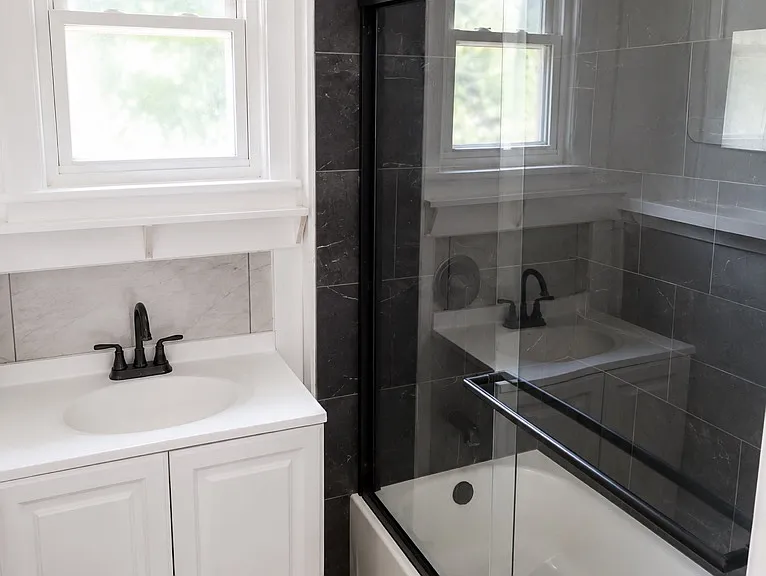 33 Barry St #1 — Photo 2