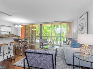 16 S Van Dorn St APT 202, Alexandria, VA 22304