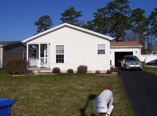 99 Oak Ridge Ln, Manahawkin, NJ 08050