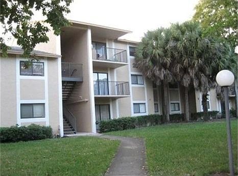 1st image of 200 Palm Cirw 103