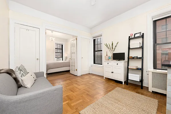 Rented by Douglas Elliman | media 6