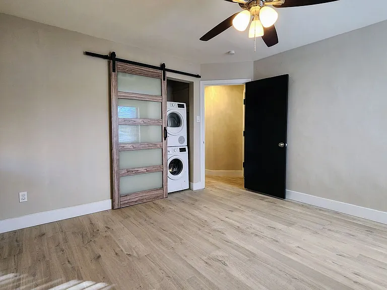 6266 Nottingham Avenue — Photo 13