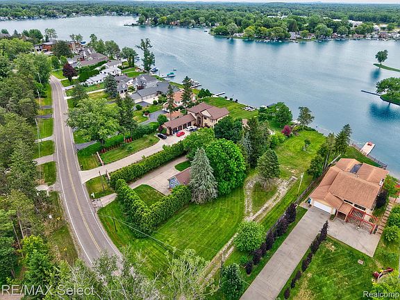 4th image of 14189 Swanee Beach Dr