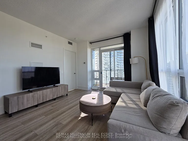 2212 Lake Shore Blvd W #3106 — Photo 31