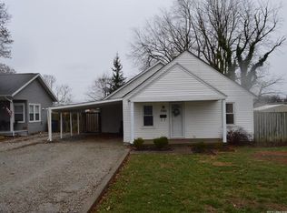 1745 Twin Oaks Dr, New Albany, IN 47150