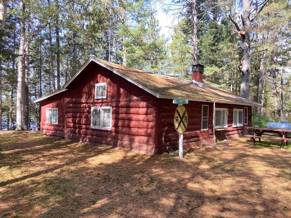 2279 Smith Lake Rd, Duluth, MN 55803
