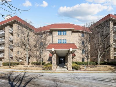 1250 Rudolph Rd APT 4F, Northbrook, IL, 60062