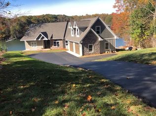 109 Pine Crest Cir, Moneta, VA 24121