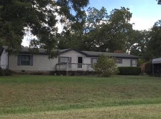 390 Roger Dr, Byron, GA 31008