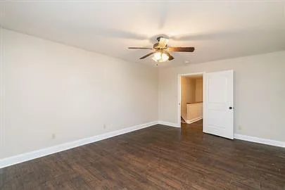4808 Fountain View Way #H — Photo 14
