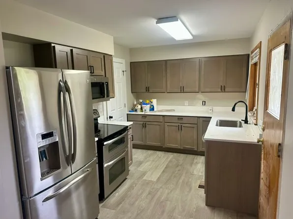 1405 2nd St, Brookings, SD 57006
