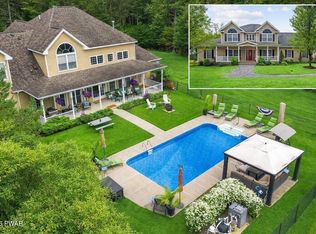 321 Hemlock Dr, Lake Ariel, PA 18436