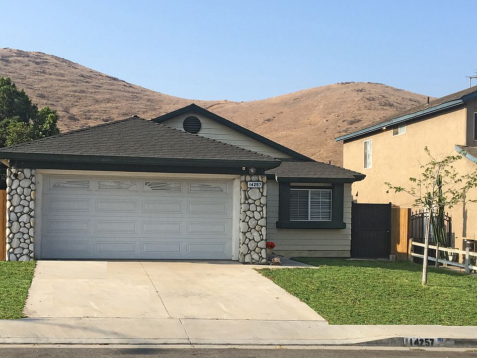 1st image of 14257 Weeping Willow Ln