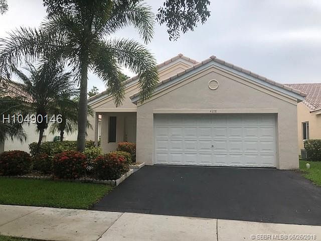 1st image of 4278 Greenbriar Ln