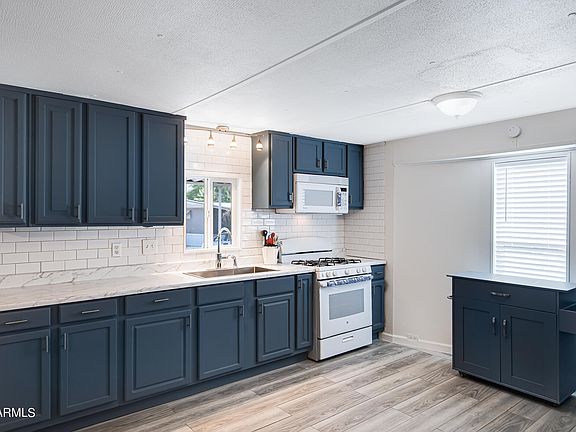 4th image of 2340 E University Drive #226