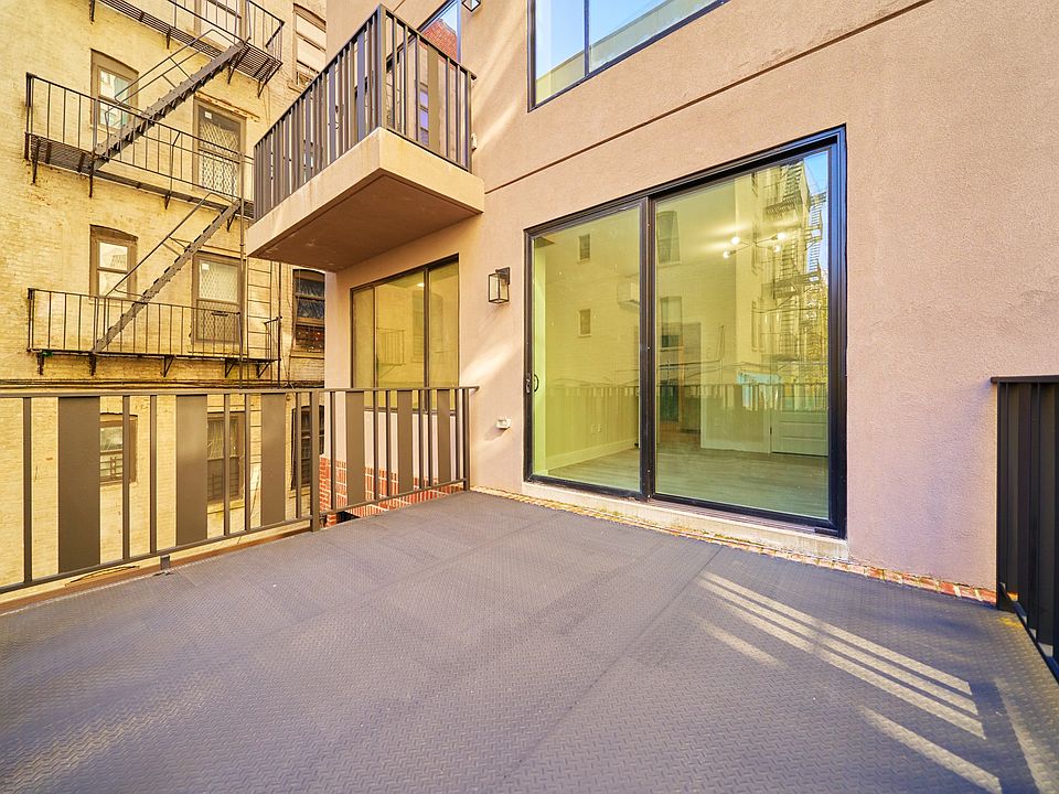 1st image of 277 Throop Ave #2B