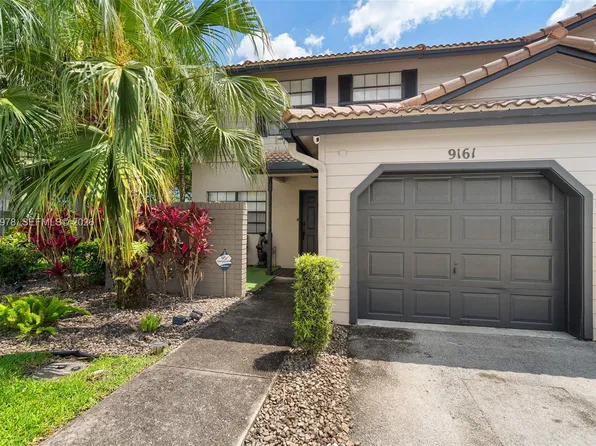 9161 Vineyard Lake Dr #9161, Plantation, FL 33324