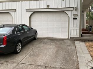 3925 SW Pinewood Way #3925, Beaverton, OR 97078