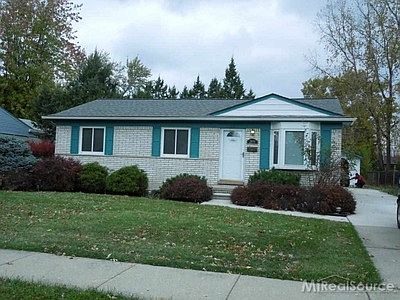 1st image of 2151 Garry Dr