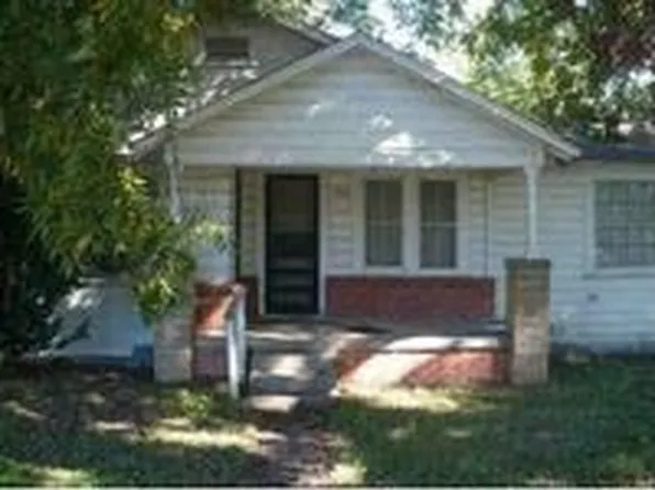 708 Grismore St, Marshall, TX 75672